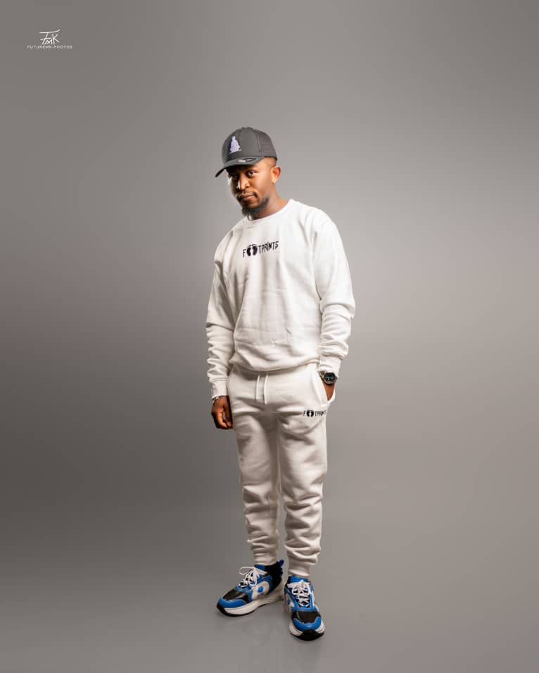 Footprints Sweats Round neck Combo(white) - Image 2